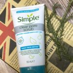 simple clear pore scrub