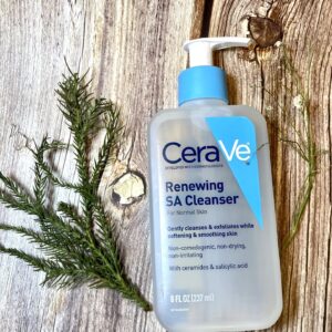 cerave renewing SA cleanser 237 ml غسول سيرافي بالساليسلك اسيد