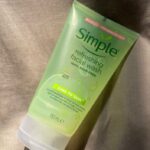 simple refreshing facial wash